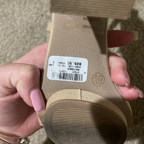 Tan Heels with strap! - Picture 3 of 3